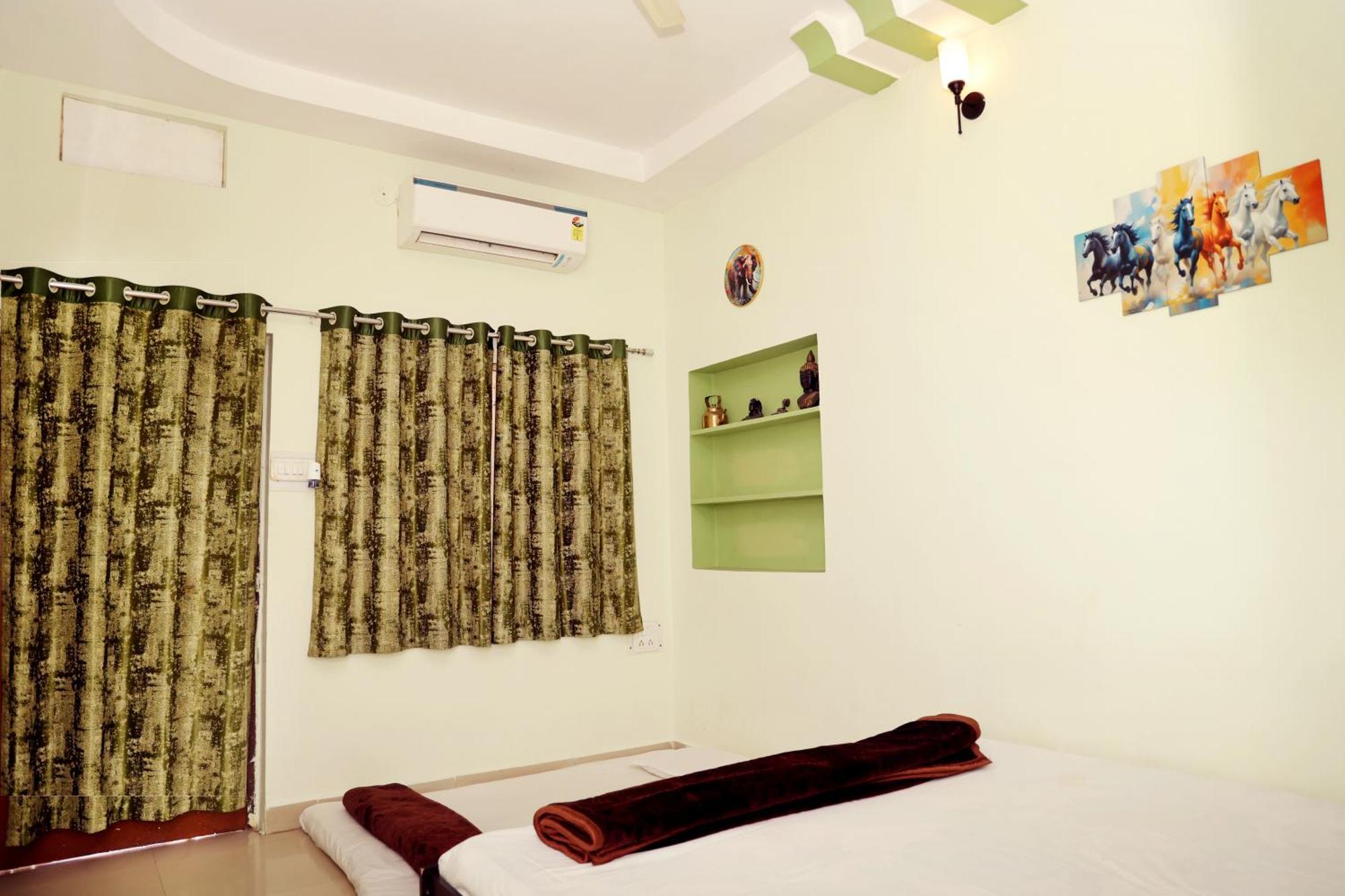 Shree Vinayak Guest House Ujjain Exterior foto